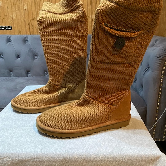UGG Sweater Knit Boots Chestnut Sz 7 - Picture 2 of 5